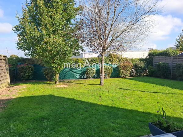 Maison à SAINT-BERTHEVIN, 53940 - 5 pièces 86m²