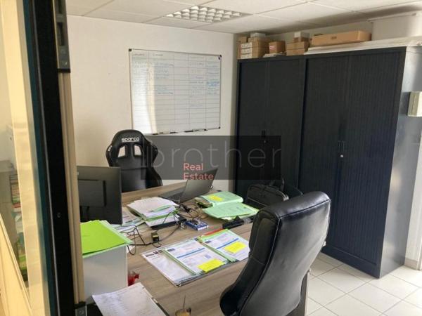 Bureau de 48 m² à louer à Bordeaux Eysines