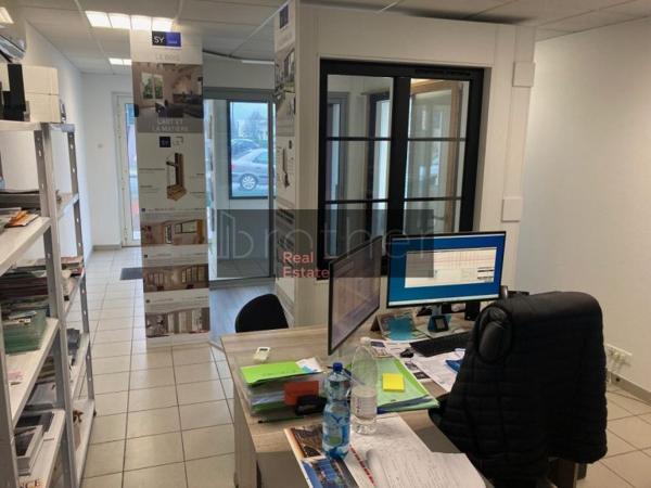 Bureau de 48 m² à louer à Bordeaux Eysines