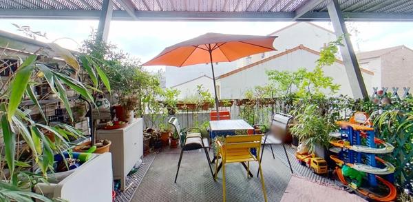 Duplex avec terrasse – À 4 min du métro Robespierre