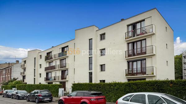 Vente
                Appartement60 m² - 3 Pièces -
                    CHOISY LE ROI (94600)