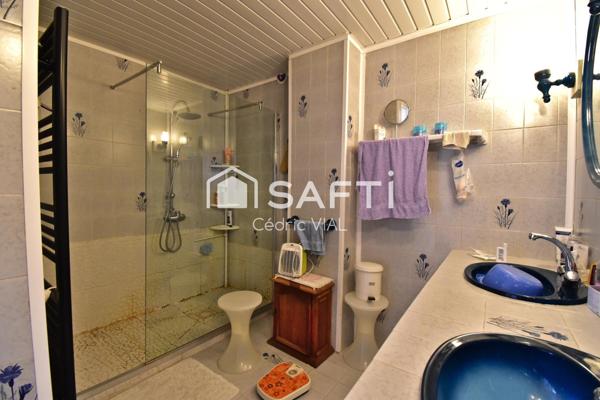 Charme provençal, logement annexe et vue sublime