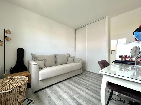 Appartement Carrieres Sous Poissy 3 pièce(s) 63m² 249 000 € **  - Référence  9298