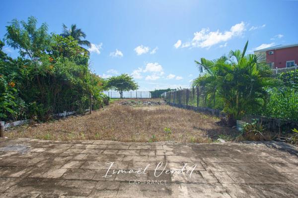 À vendre : Appartement T4 avec terrain de 260 m² – Le Gosier (971)
