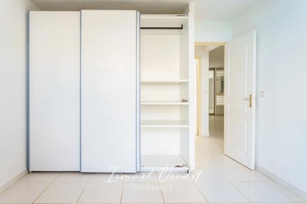 À vendre : Appartement T4 avec terrain de 260 m² – Le Gosier (971)