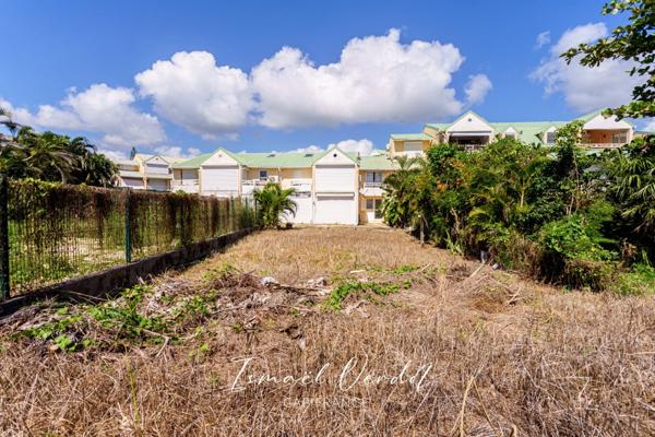 À vendre : Appartement T4 avec terrain de 260 m² – Le Gosier (971)