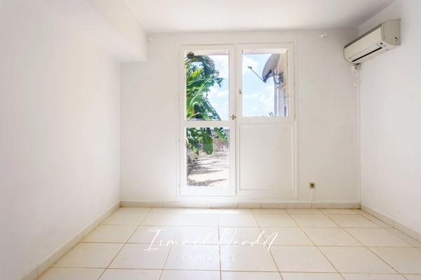 À vendre : Appartement T4 avec terrain de 260 m² – Le Gosier (971)