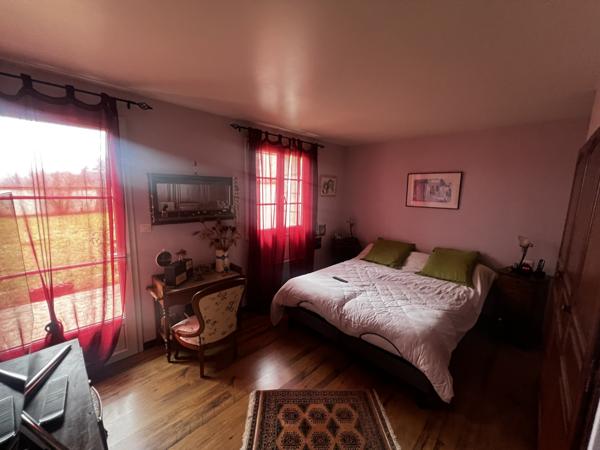 LONGERE de 150m² habitables en PLAIN-PIED