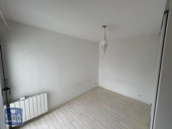 Appartement à louer 2 pièces 49m² Besançon (25000)