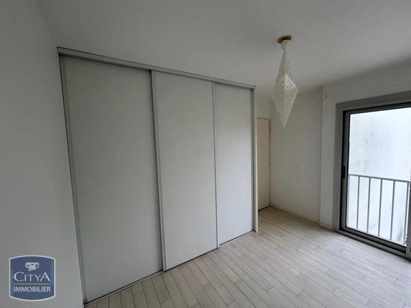 Appartement à louer 2 pièces 49m² Besançon (25000)