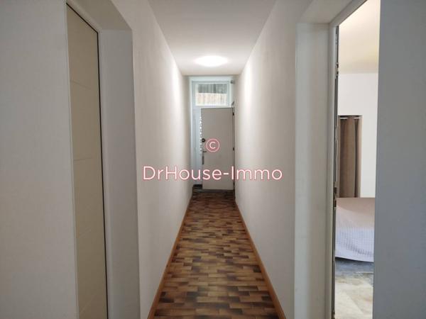 Immeuble à vendre 7 pièces de 180 m²