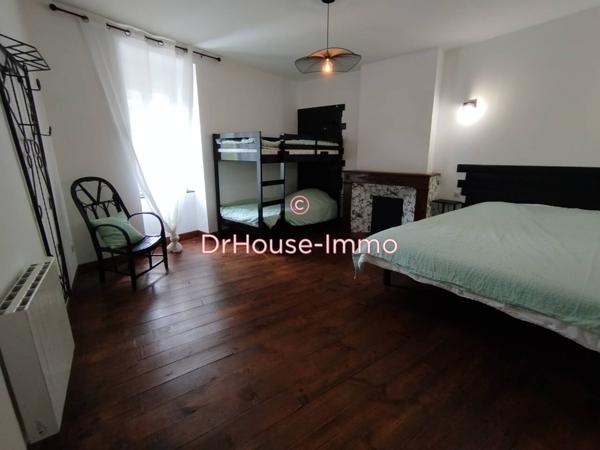 Immeuble à vendre 7 pièces de 180 m²