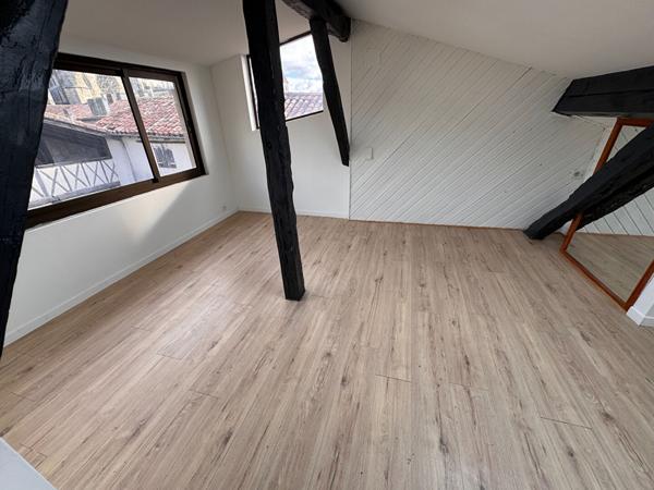 Appartement Auch 2 pièce(s) 53.86 m2