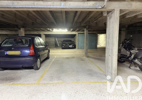Parking à vendre 12 m² Paris 15