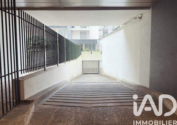 Parking à vendre 12 m² Paris 15