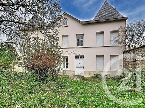 Maison à vendre  6 pièces - 178,77 m 2   SOTTEVILLE LES ROUEN  - 76