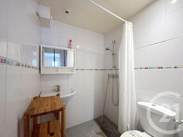 Maison à vendre  6 pièces - 178,77 m 2   SOTTEVILLE LES ROUEN  - 76