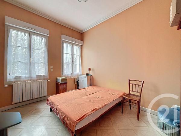 Maison à vendre  6 pièces - 178,77 m 2   SOTTEVILLE LES ROUEN  - 76