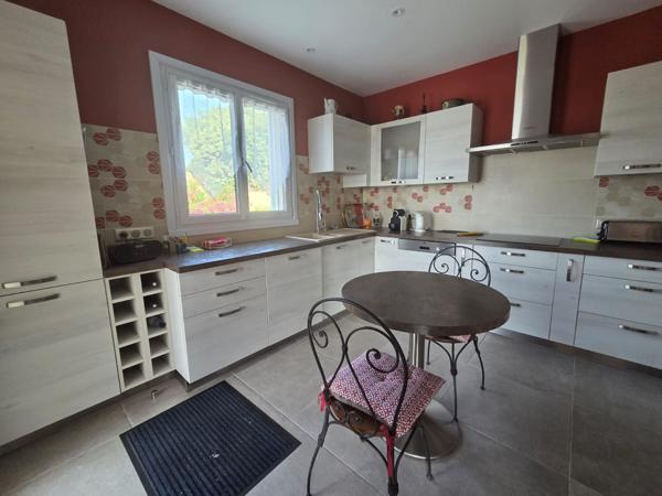 Villa T4 vue mer à Propriano à 10 min du port, terrain de 1300 m² Propriano (20110)