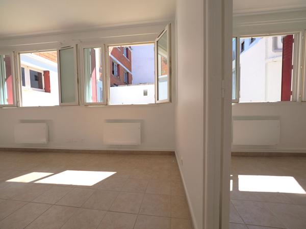 Appartement Romainville 2/3 pièces 52 m2