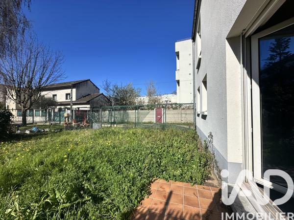 Studio à vendre 27 m² Romainville