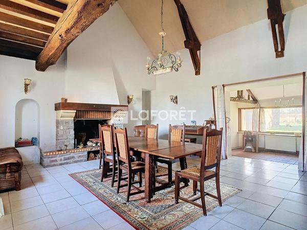 Achat maison Pont-Péan - 7 pièce(s) - 211 m² - 269 000 €