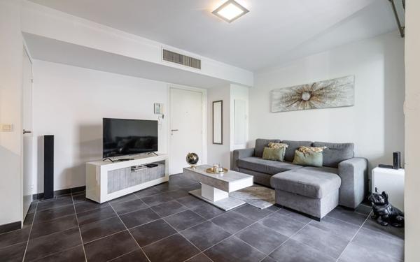 Appartement à vendre    2 pièces • 38,93 m2 Nice