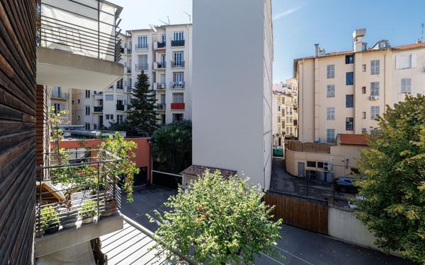 Appartement à vendre    2 pièces • 38,93 m2 Nice