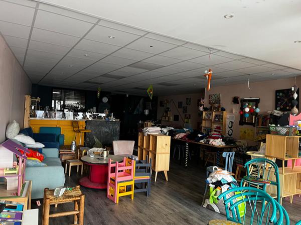 Local commercial Rochefort 150 m2