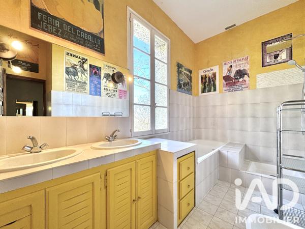 Maison à vendre 15 pièces 750 m² Arles