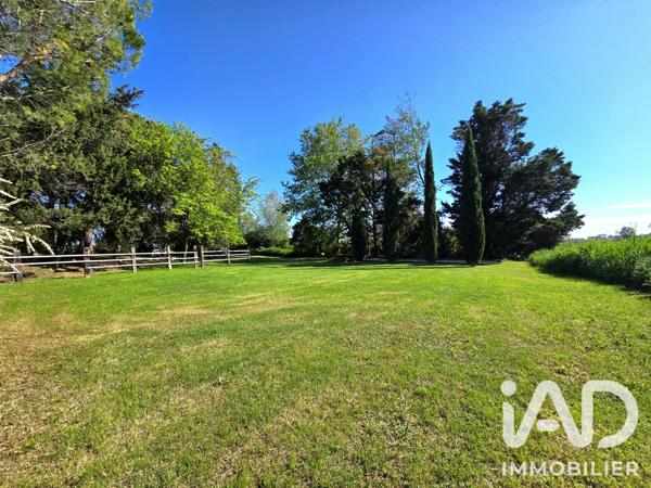 Maison à vendre 15 pièces 750 m² Arles