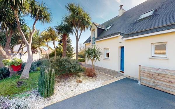 Maison à vendre    5 pièces •  Querqueville