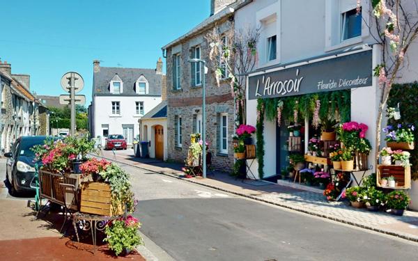 Maison à vendre    5 pièces •  Querqueville