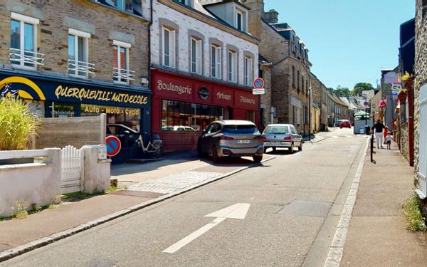 Maison à vendre    5 pièces •  Querqueville