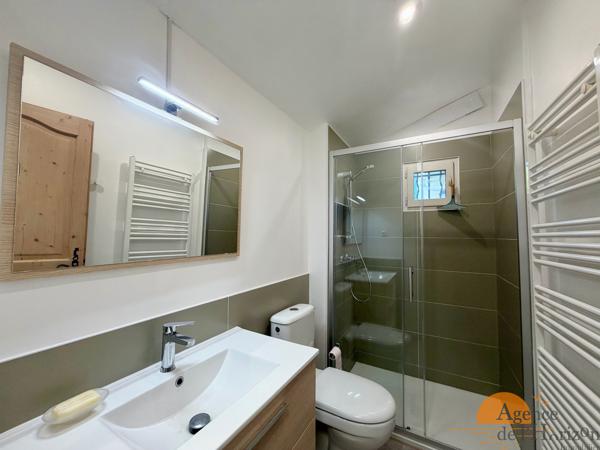 ARES - MAISON 2 CHAMBRES PROCHE BASSIN ET CENTRE VILLE