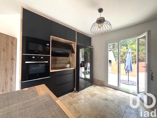 Maison à vendre 4 pièces 100 m² Roquebrune-sur-Argens