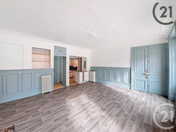 Appartement F2 à vendre  2 pièces - 50,70 m2 MONTEREAU FAULT YONNE - 77