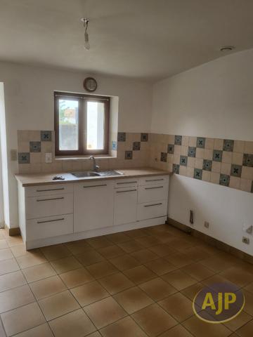 Location maison Sainte Pazanne : 800 € - AJP Immobilier Sainte-Pazanne