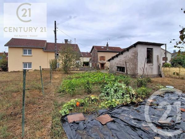 Maison à vendre  4 pièces - 99 m 2   FOUGEROLLES  - 70