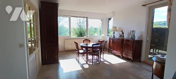 PONT L'EVEQUE- Maison 3 CHAMBRES