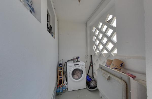 Superbe 4 pièces de 79 m² avec balcon, cuisine moderne et cave