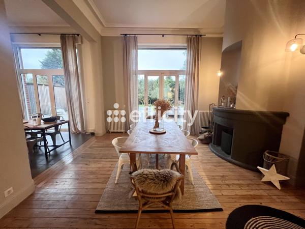 Maison 10 pièces - 303 m² Bien prestige