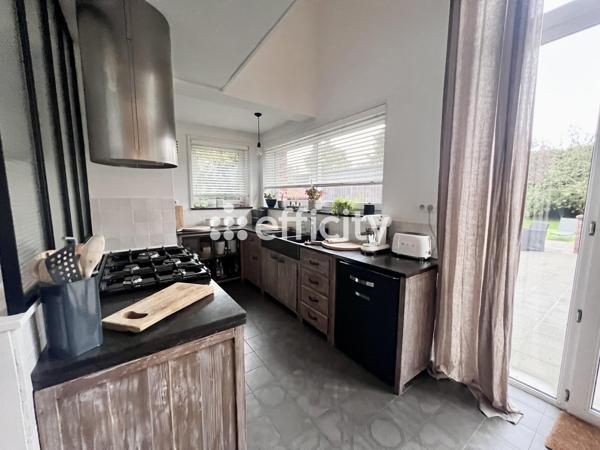 Maison 10 pièces - 303 m² Bien prestige