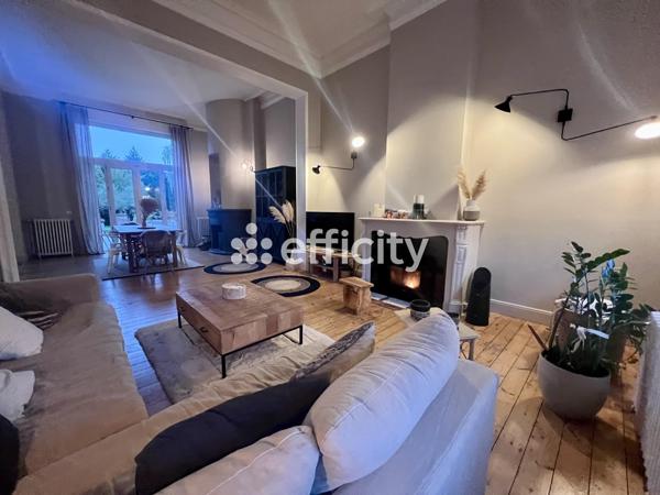 Maison 10 pièces - 303 m² Bien prestige