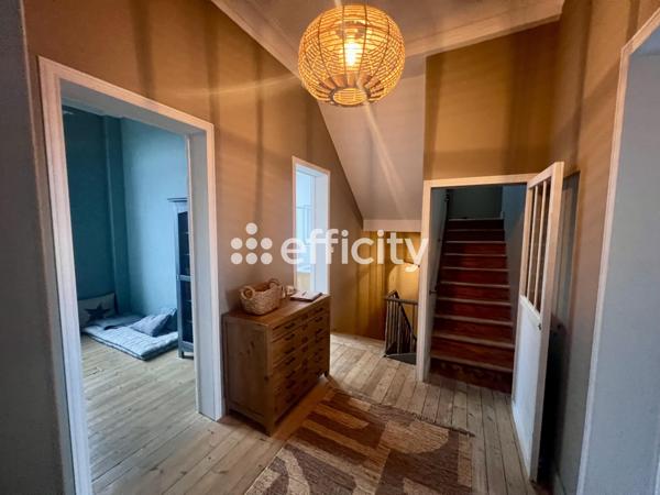 Maison 10 pièces - 303 m² Bien prestige