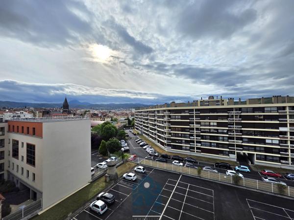 Appartement 4 pièce(s) 2 chambre(s) 79.68 m²