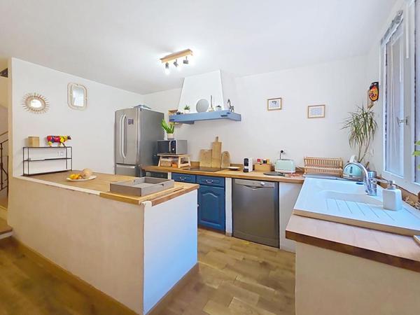 Maison de village - 130 m², au calme, vue sur les toits et le Coudon