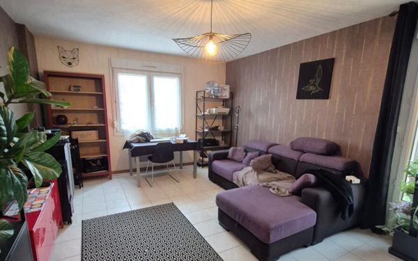 Appartement à louer    3 pièces • 75 m2 Yutz