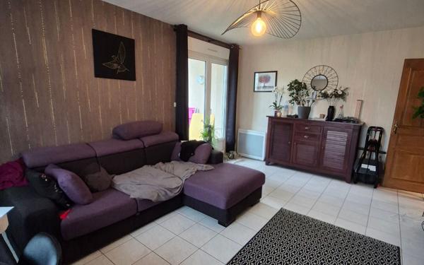 Appartement à louer    3 pièces • 75 m2 Yutz