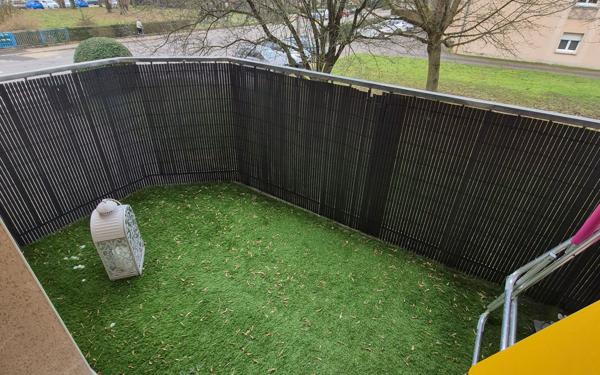 Appartement à louer    3 pièces • 75 m2 Yutz